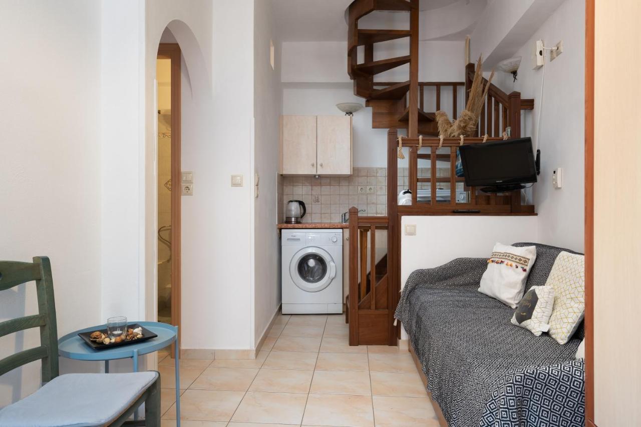 Small Apartment In Grotta Naxos Naxos City المظهر الخارجي الصورة